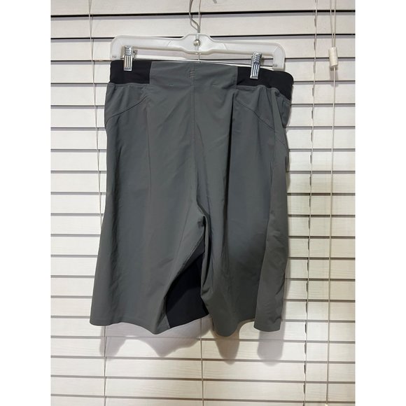 Lululemon Linerless Mens Shorts - Size M - Picture 4 of 5